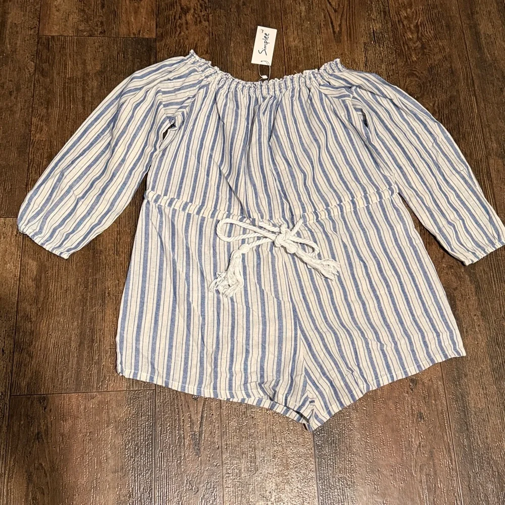 Simplee Apparel Blue And White Pinstripes Off the Shoulder Romper Women L